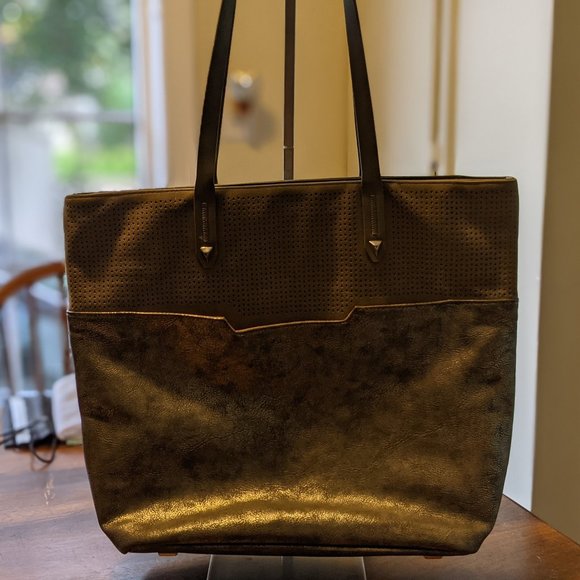 Hudson Tote - Medium - Slate Grey Perf/Brushed Metallic - Picture 1 of 3